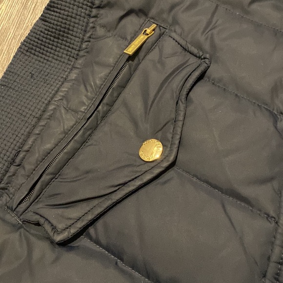 Womens’ Michael Kors Navy Down Jacket w/ Faux Fur Lined Hood - Small - Picture 4 of 6